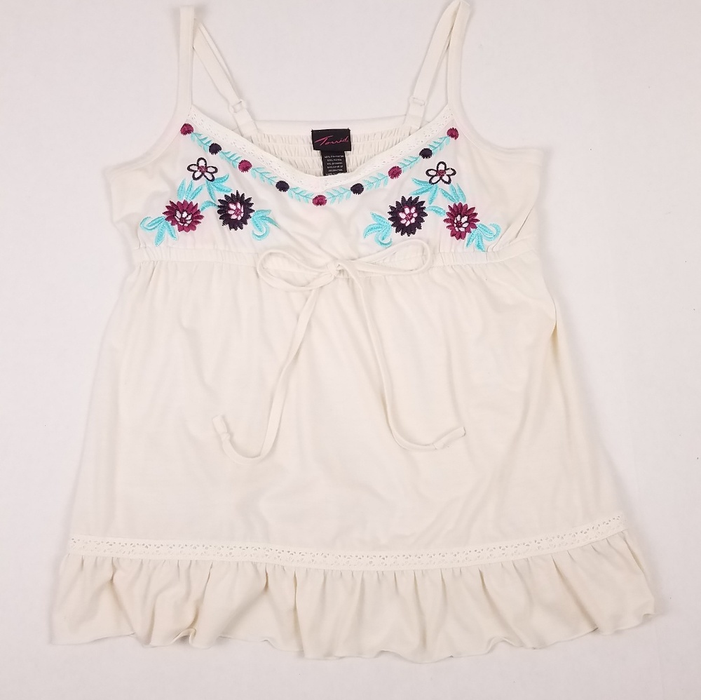 Torrid Tank Top With Floral Embroidery Size 0